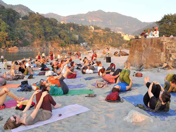 YOGA TOUR IN RISHIKESH ASHRAM